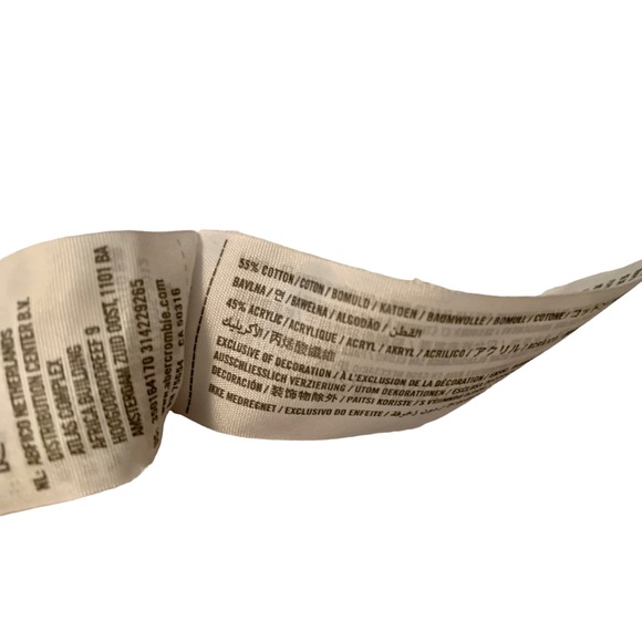 Hollister Cream Woven Sweater with Distressing size XS - Picture 4 of 4